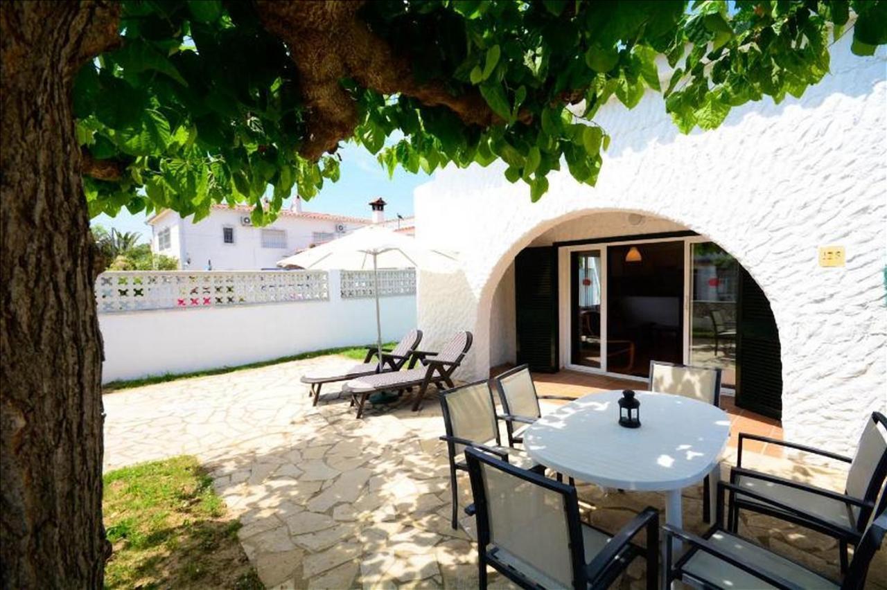 Casas Montgri Villa เอมปูเรียบราบา ภายนอก รูปภาพ
